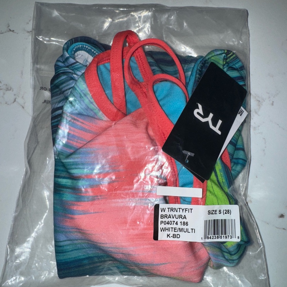 TYR Women's Durafast Elite Trinityfit Swimsuit NWT 28